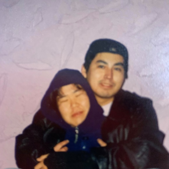 Meet your Posher, Ayaksaq - Picture 1 of 2